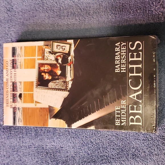 Beaches vhs tape still sealed - Picture 1 of 6